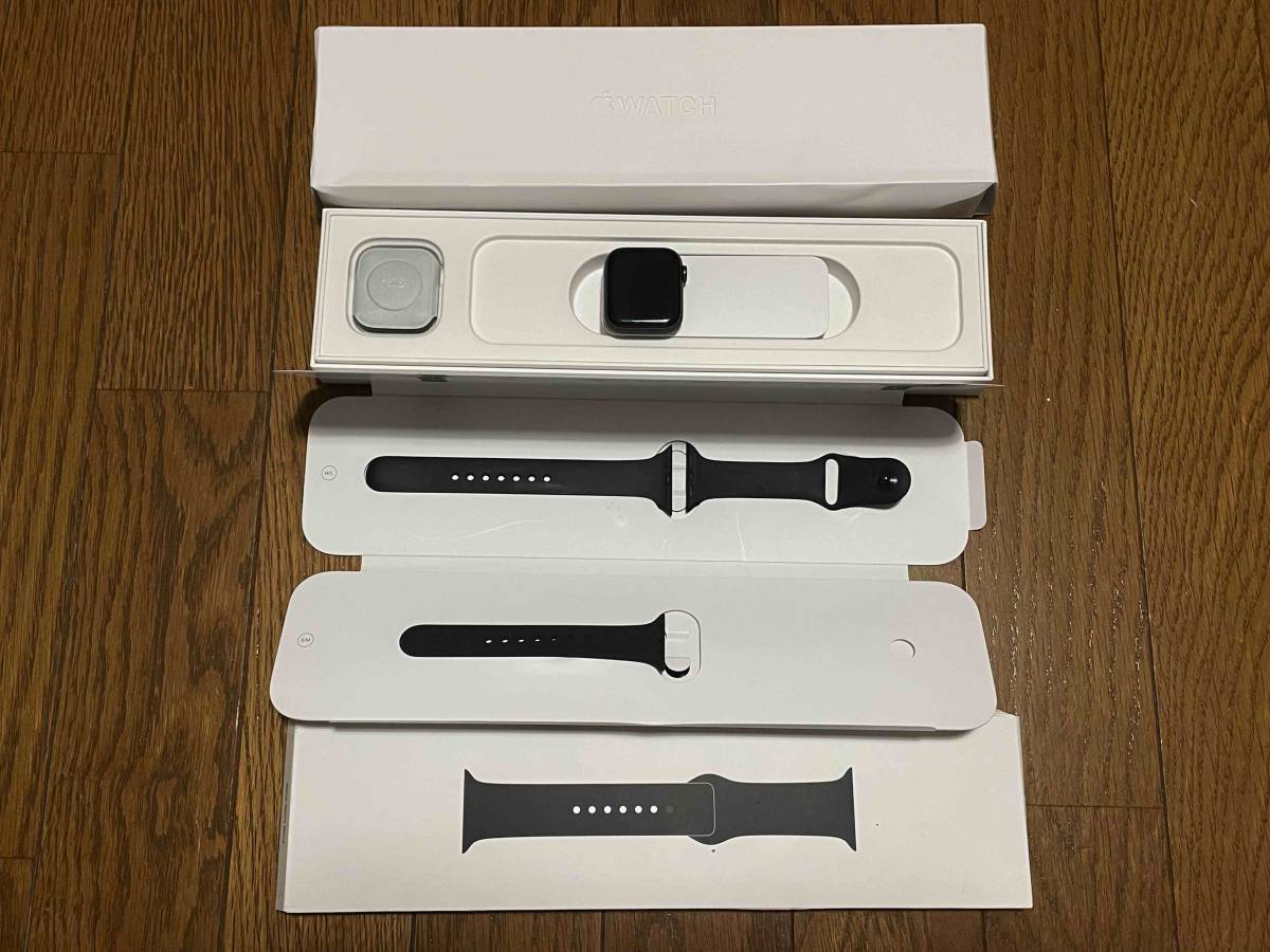 セール，新作 Apple Watch アップルウォッチ Series 6 40MM スポーツバンド スペースブラック(スマートウォッチ本体)｜売買されたオークション情報、yahooの商品情報をアーカイブ公開 - オークファン スマートウォッチ本体