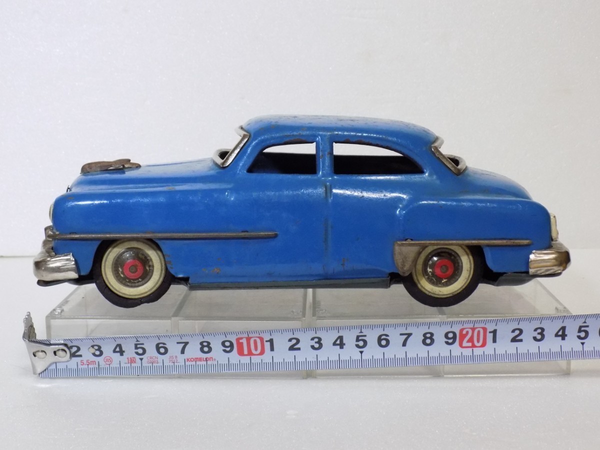 ブリキ　ヨネザワ　フォードセダン？　　フリクション