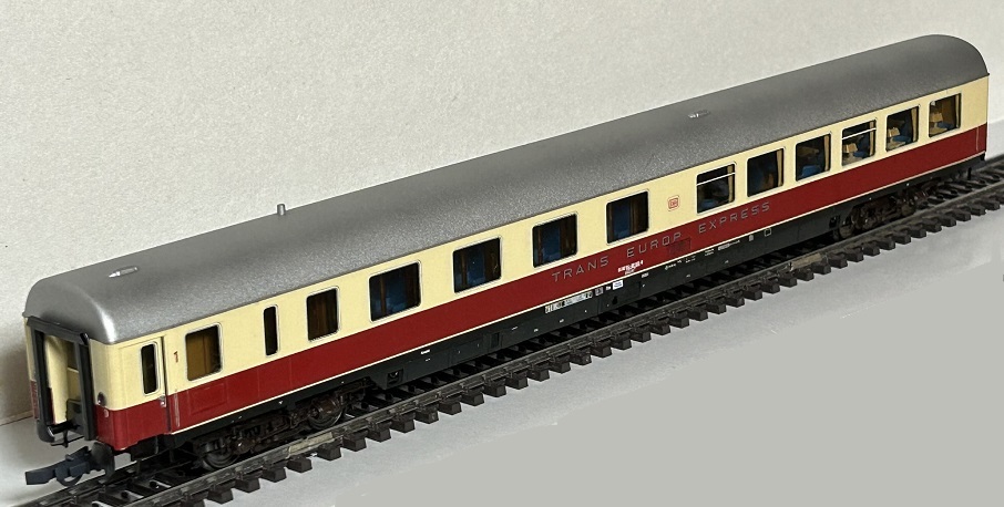 ADE DB TEE用バー車