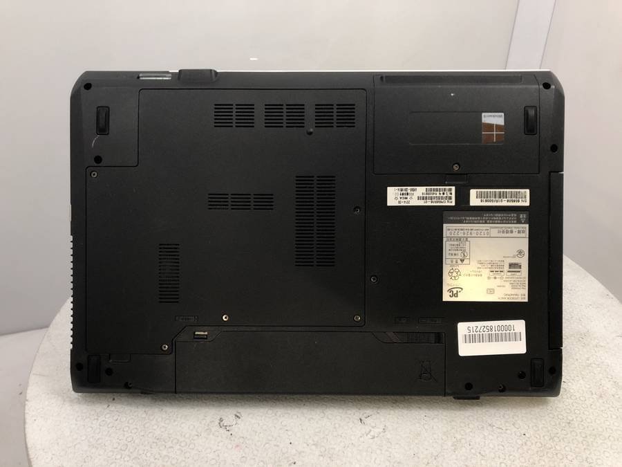 Fujitsu lifebook AH47⁄K FMVA47KWC Core i7-3632QM 2.20GHz 4GB