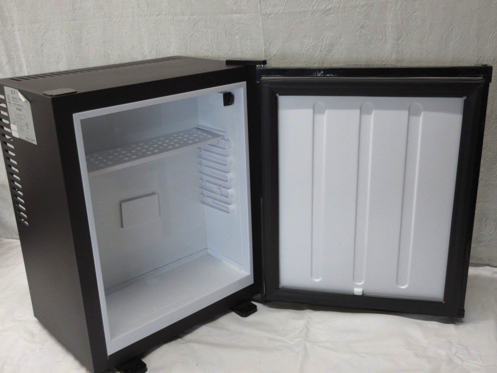 03K245 LOTS 無音・無振動冷蔵庫 サイレントスリムミニ [CB－18SA] 2台