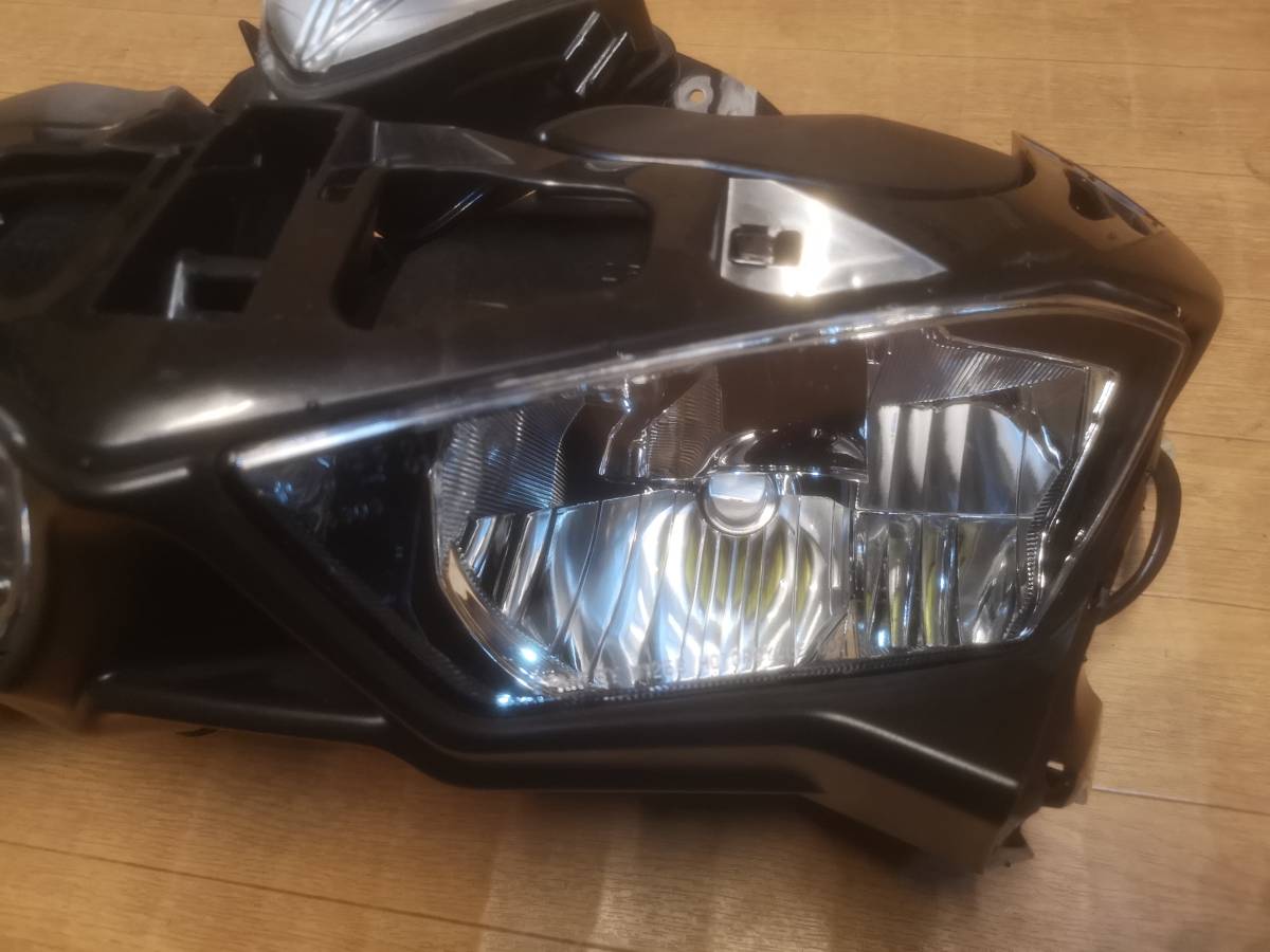 YZF-R25 RG10J YZF-R3 14-18年 純正 ヘッドライト 新車外し品 綺麗 