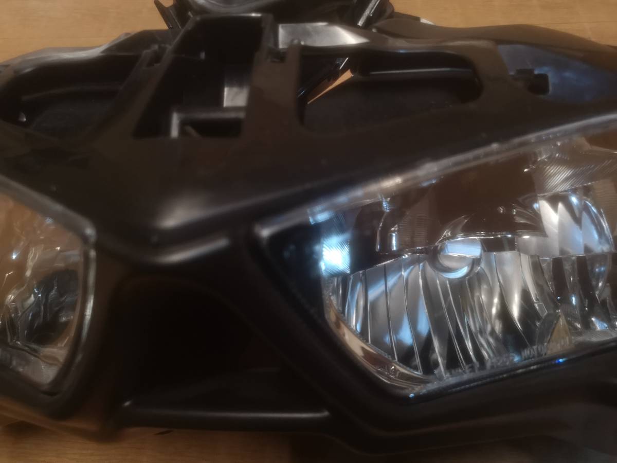 YZF-R25 RG10J YZF-R3 14-18年 純正 ヘッドライト 新車外し品 綺麗 