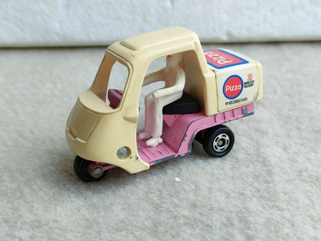 トミカ 82 ピザ宅配バイク PIZZA DELIVERY BIKE 人形付(トミカ)｜売買