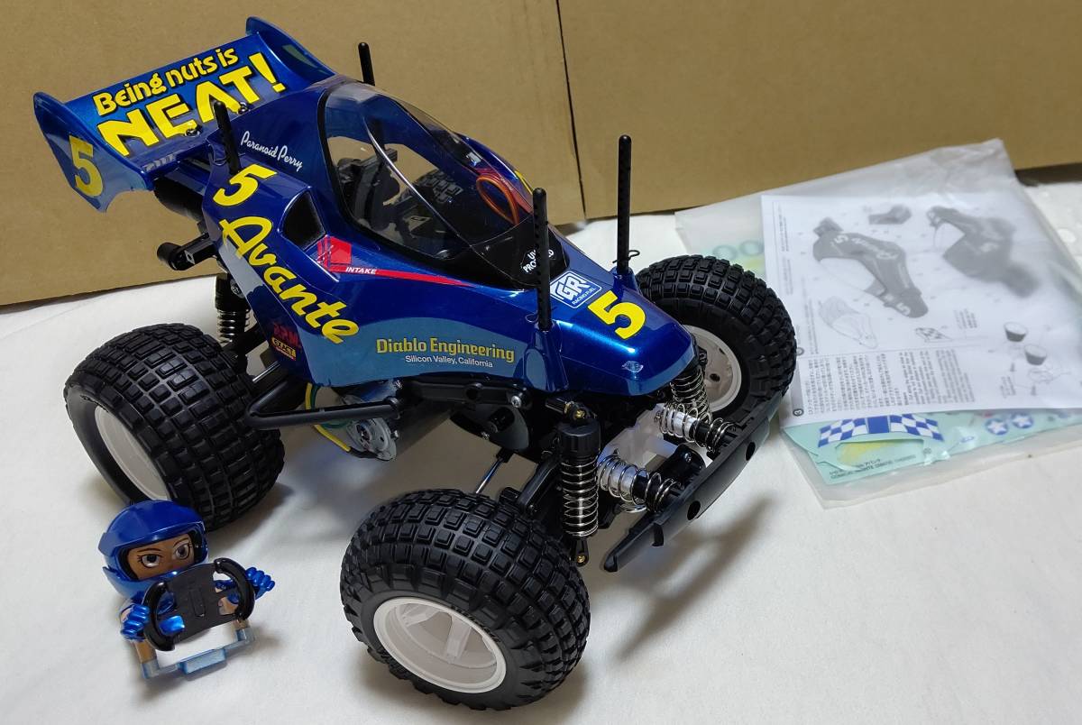 GF-01CB GF01CB シャーシ　ボディ　コミカルアバンテ　送料無料　サーボ付き　CVAダンパー　ホワイトホイール　モーター付き20Tピニオン