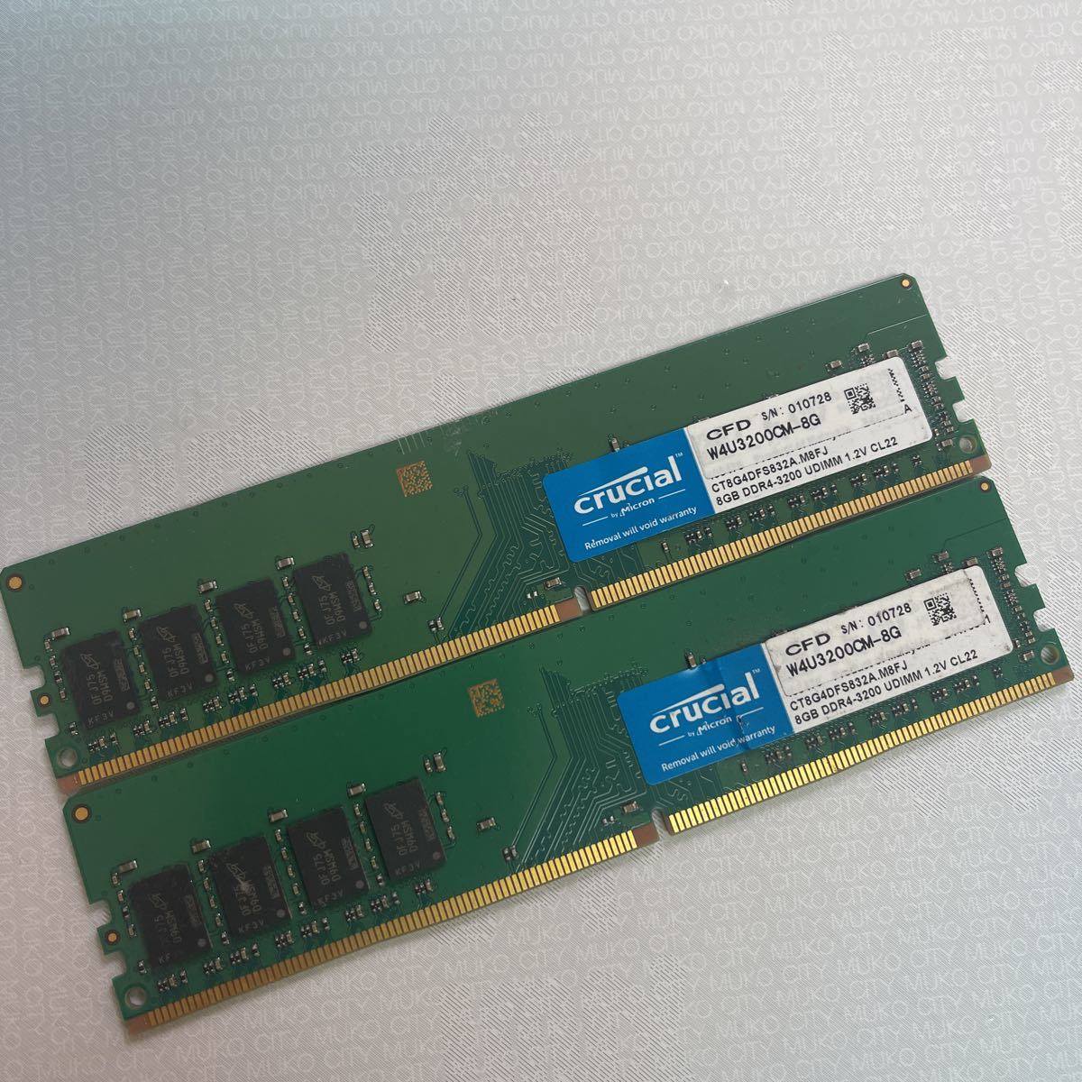 Crucial 8GB DDR4-3200 x2枚 (合計16GB) 