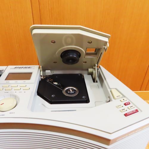 BOSE ボーズ AW-1D CDラジカセACOUSTIC WAVE MUSIC SYSTEM オーディオ