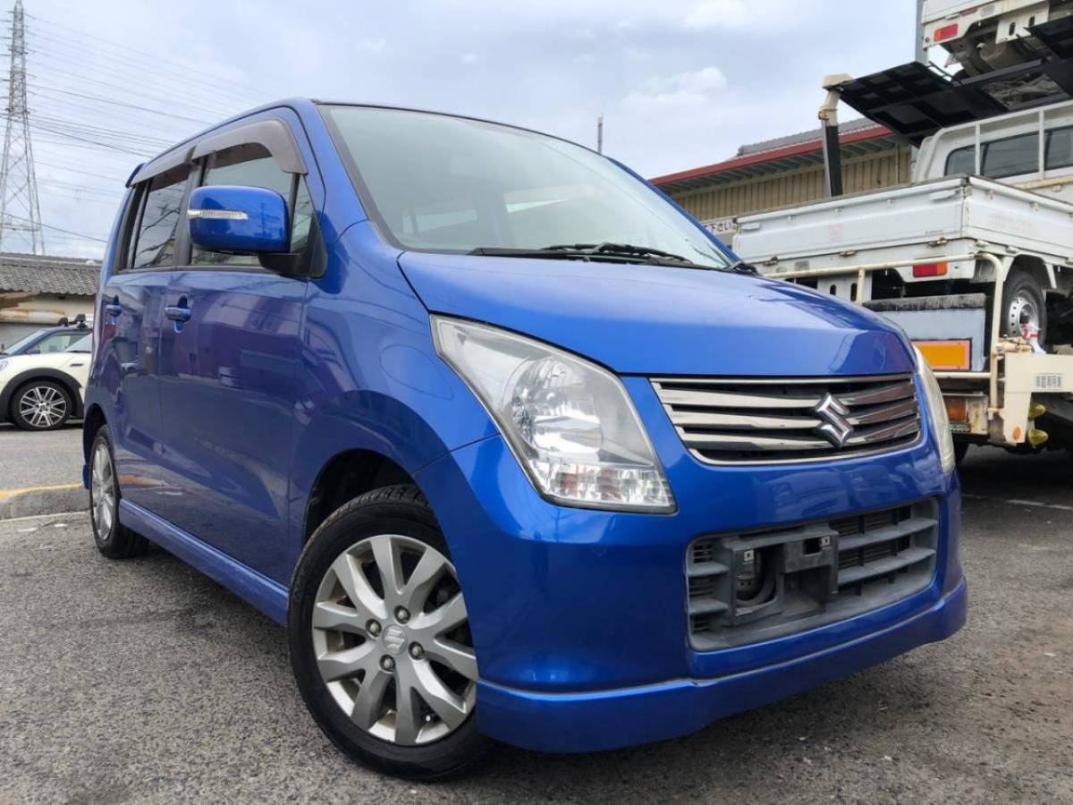 ワゴンRスティングレー リミテッドIIの中古車を探すならグー スズキ 