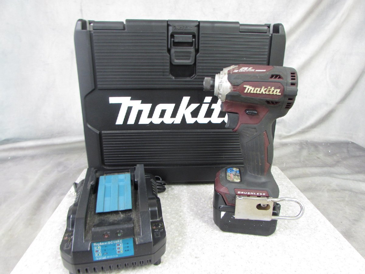 ☆ makita マキタ 充電式インパクトドライバ TD161D ケース付き ☆中古☆