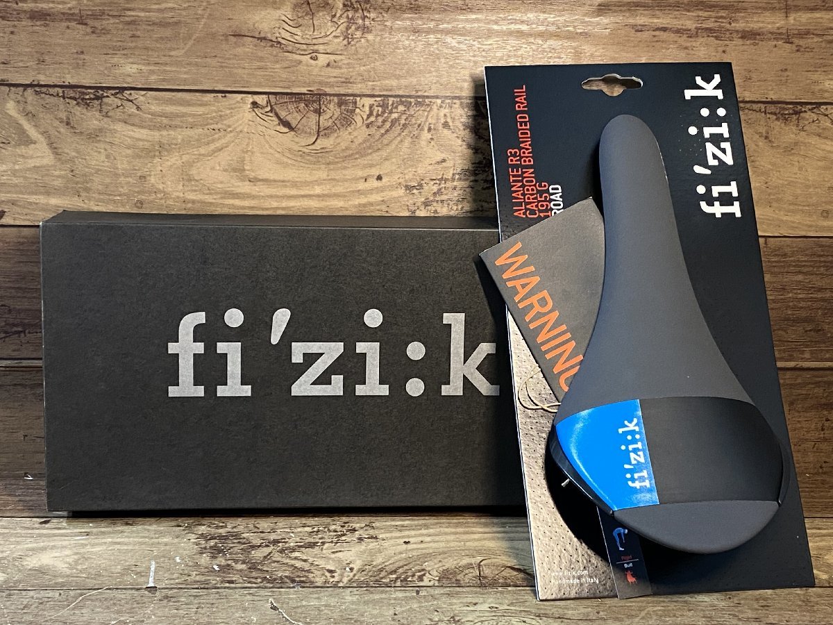 GS214 フィジーク fizik アリアンテ ANTARES R3 サドル 黒 CARBON