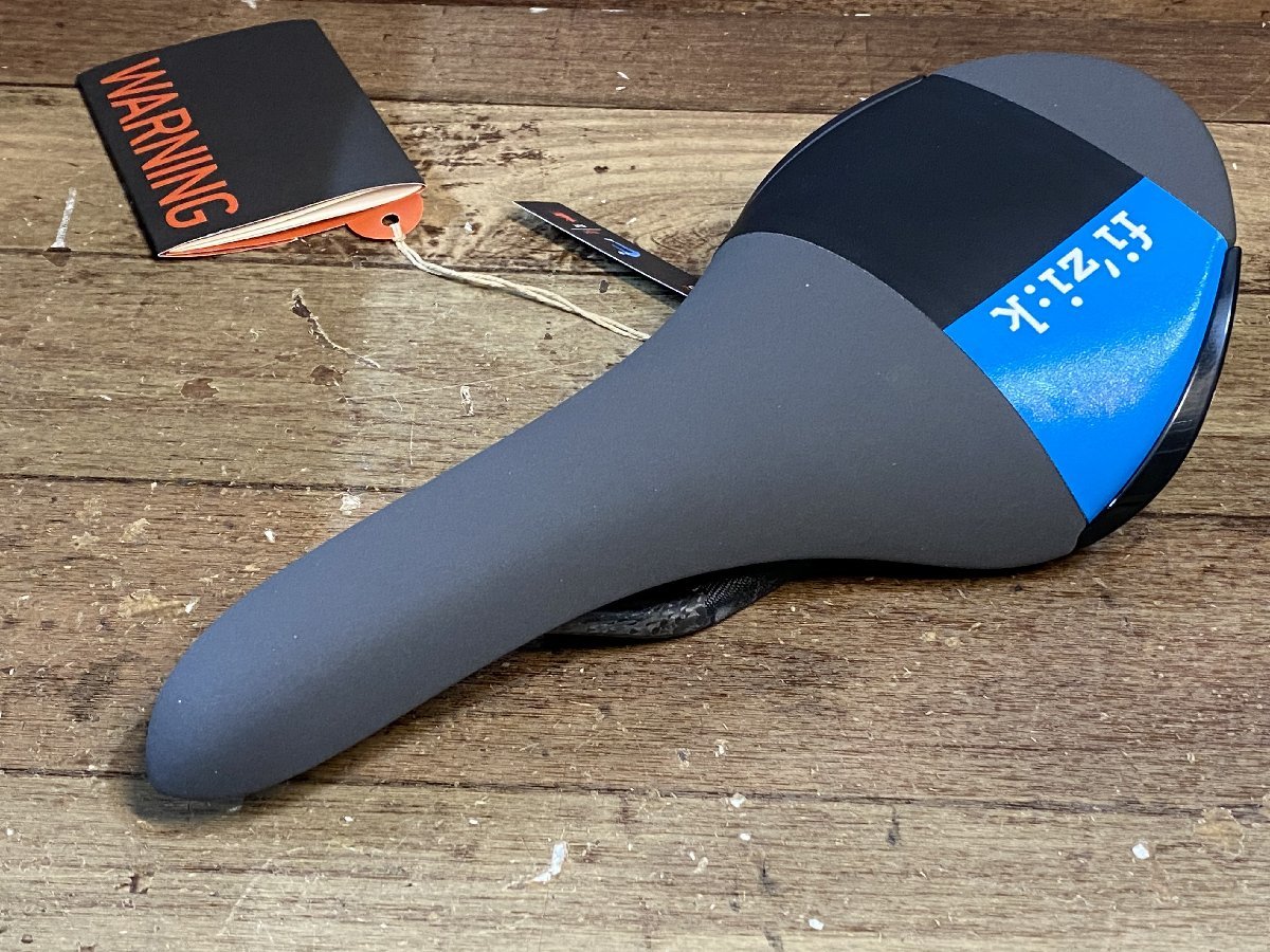 GS214 フィジーク fizik アリアンテ ANTARES R3 サドル 黒 CARBON