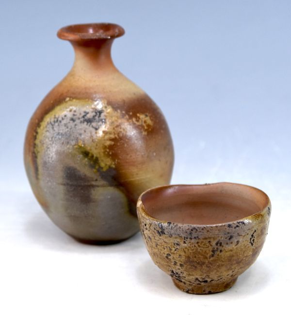 陶芸家　星正幸　ぐい呑　酒器　酒盃　備前焼　備前　共箱 陶芸家 星正幸 ぐい呑 酒器 酒盃 備前焼 備前 共箱 星正幸】徳利 ぐい呑