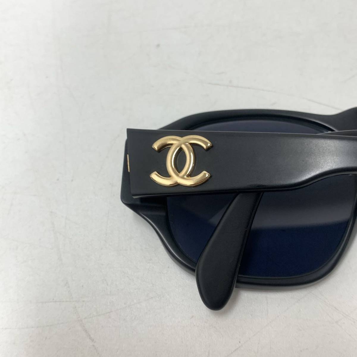 CHANEL イタリア製 サングラス 眼鏡 メガネ 0006 11 箱付き ココマーク