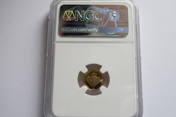 最高鑑定】2022年 パラオ 幸運の四葉のクローバー 1ドル 金貨 NGC PF70
