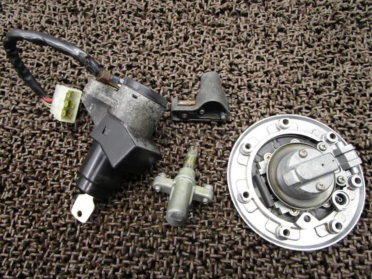 バリオス メインキーセット ○y345！ZR250A カワサキ タンクキャップ