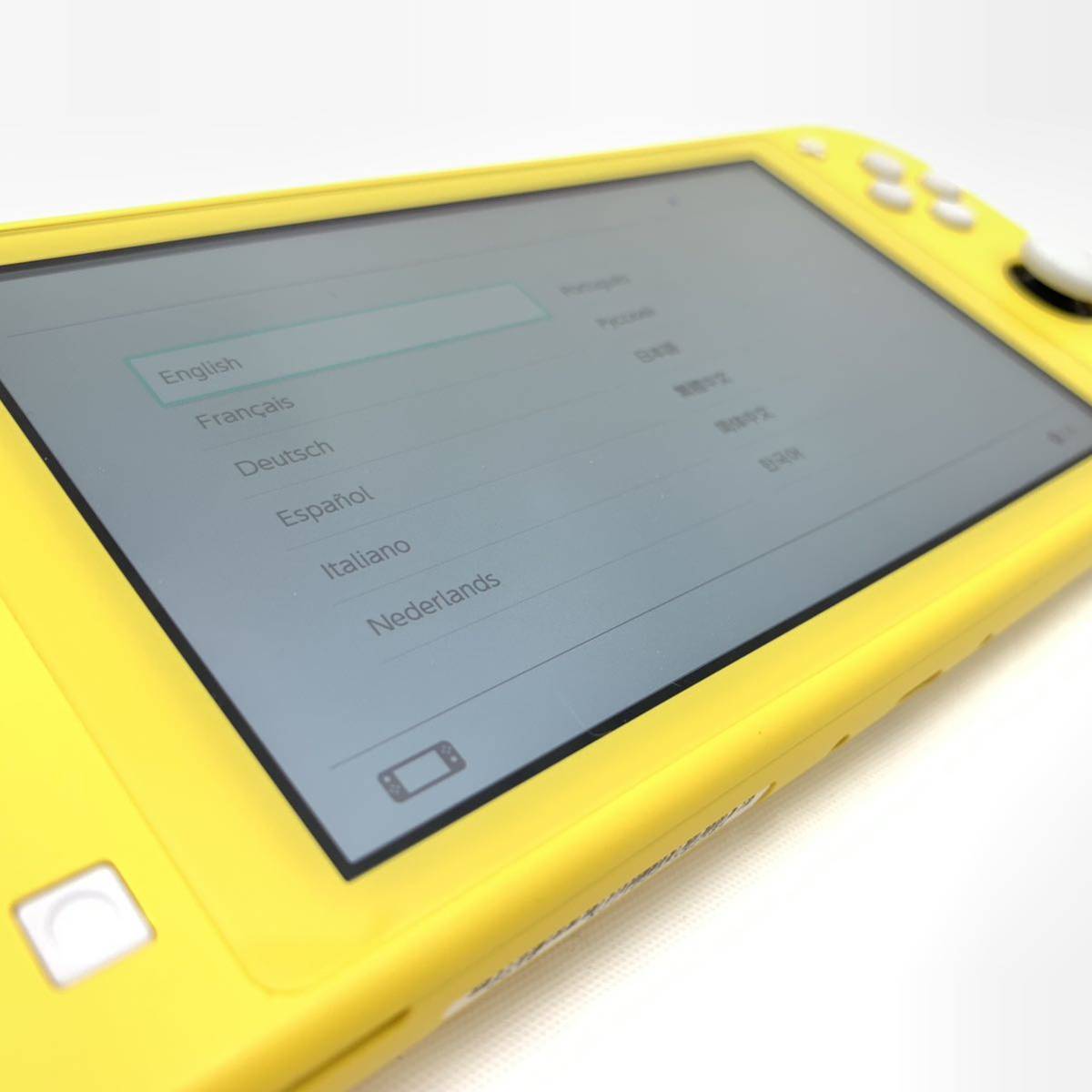 ジャンク品　Nintendo Switch Lite イエローHDH-001本体 Nintendo Switch Lite イエロー ジャンク 1円～Nintendo Switch Lite