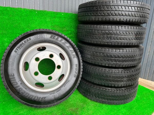 2017年 スタッドレスタイヤ ホイール付　195/85R16　114/112L LT　ブリジストン BRIDGESTONE 6本 ブリザック　W979　管理番号□T-34□