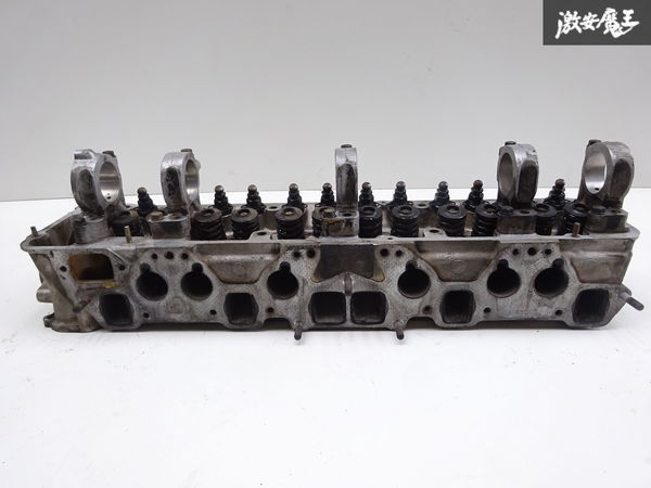 売り切り! 日産 純正 N42 シリンダー ヘッド L28 L型 L6 ハコスカ ケンメリ ローレル S30Z 加工用に 棚H-6