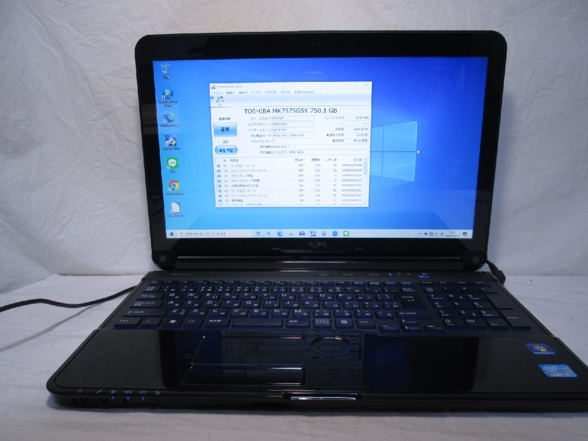 新品SSD Wi-Fi有 15.6型 ノートパソコン 富士通 AH56/C 良品 Core i5 8GB