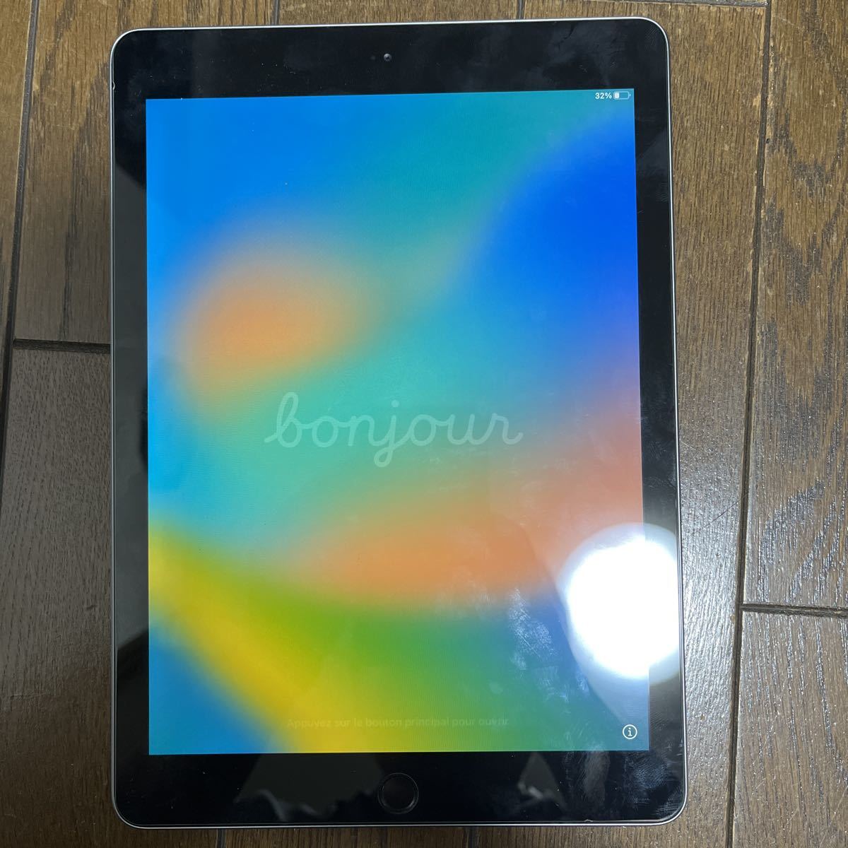 iPad 無印　第6世代　128GB スペースグレイ Wi-Fi モデル