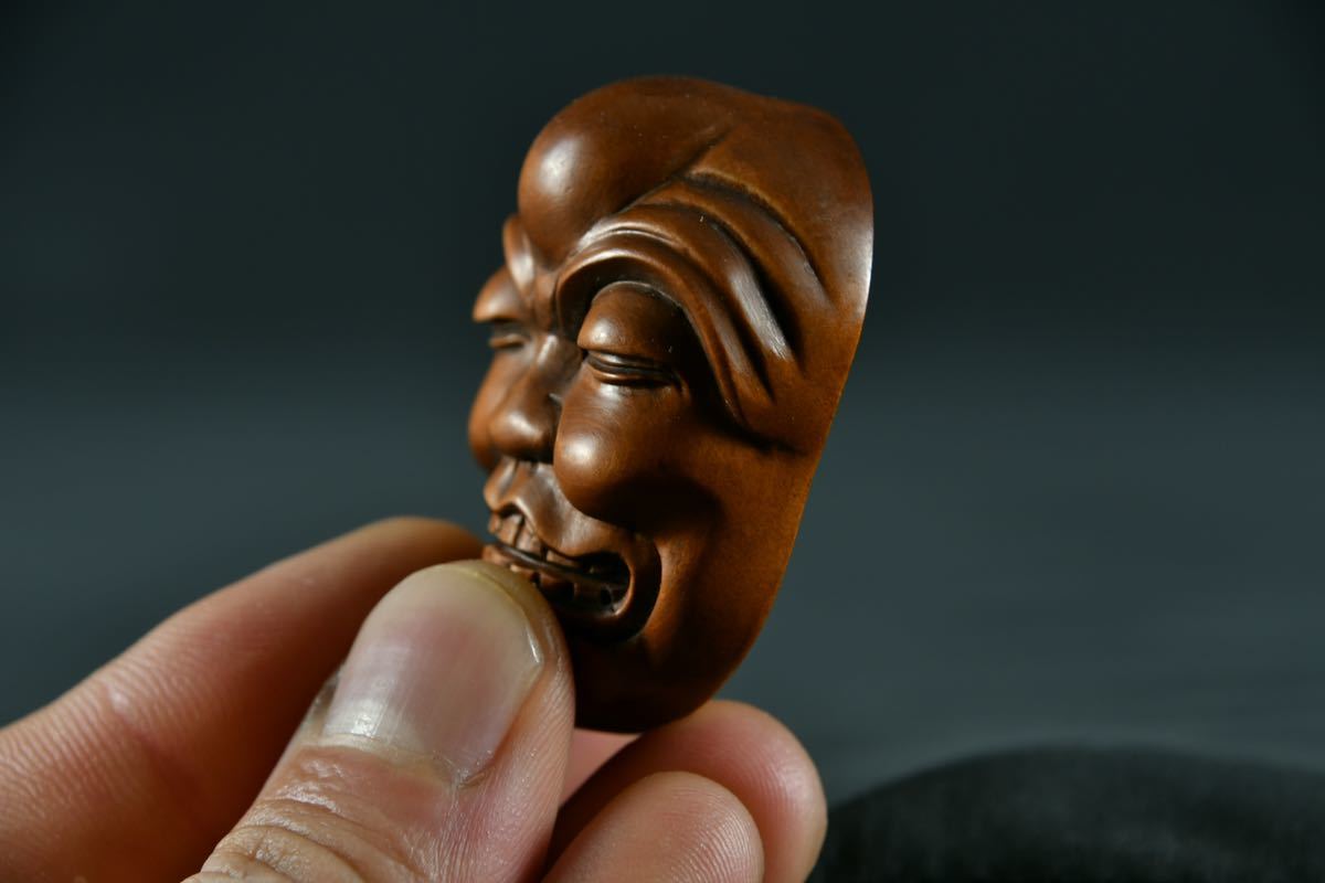 【古美術】面 根付 Netsuke 精密 彫刻 超絶技巧 彫塑 提げもの 提物 形彫 憤怒 怒り おもて 顔