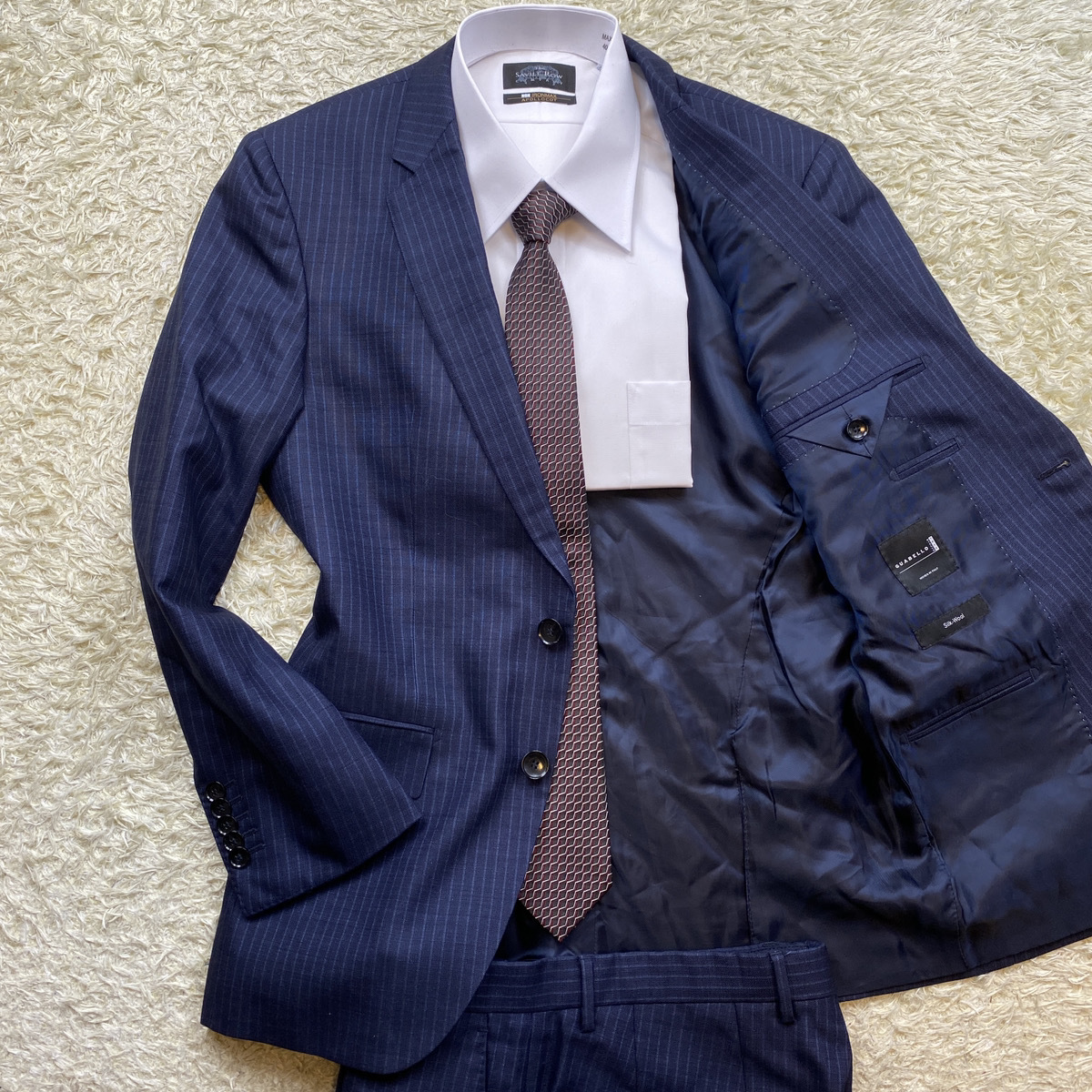 美品/現行タグ ヒューゴボス グアベロ【漂う風格】GUABELLO シルク混