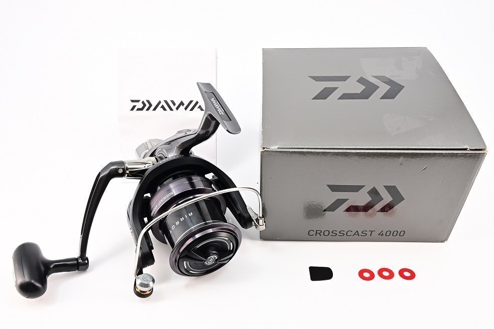 【ダイワ】 17クロスキャスト 4000 DAIWA CROSSCASTm28449 ダイワ 0