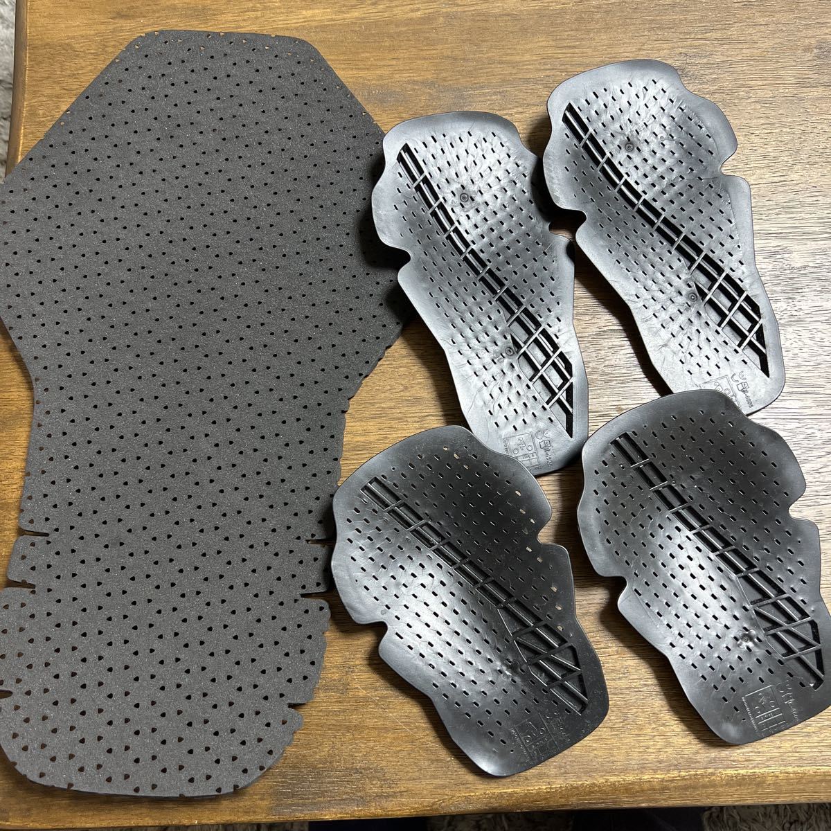 クシタニ　k-2387-2022-01_4