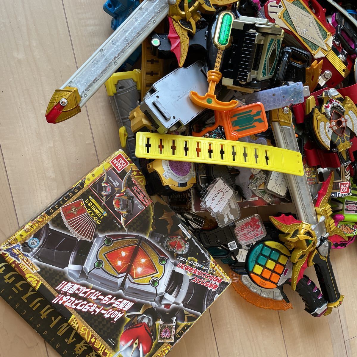 仮面ライダー まとめ売り 武器 変身ベルト ジャンク品 - 変身アイテム