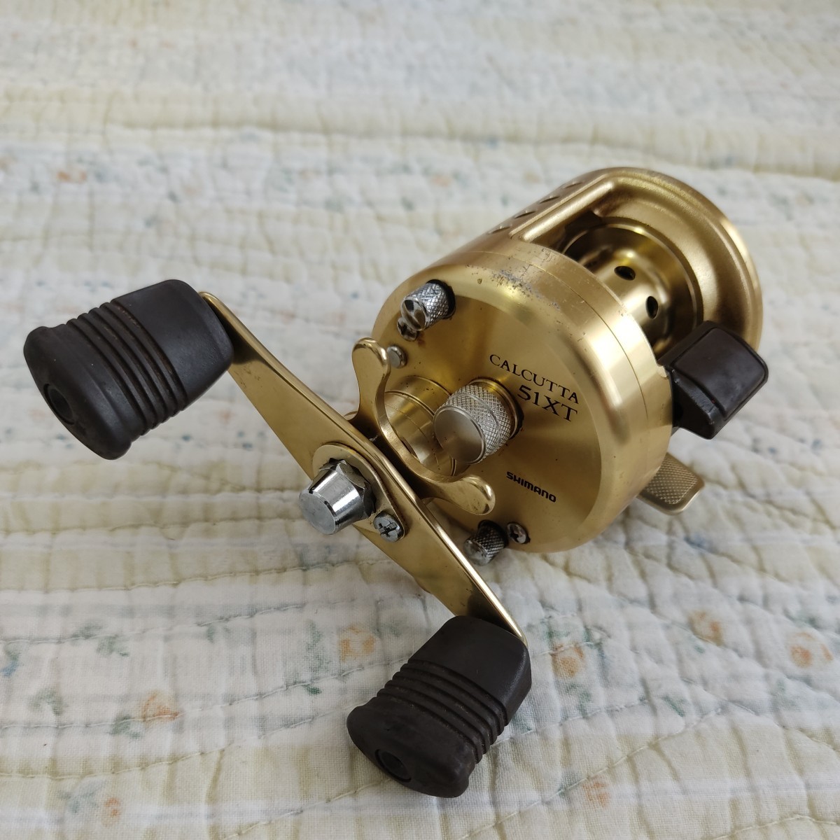 SHIMANO シマノ カルカッタ51XT 左巻き 【公式通販】