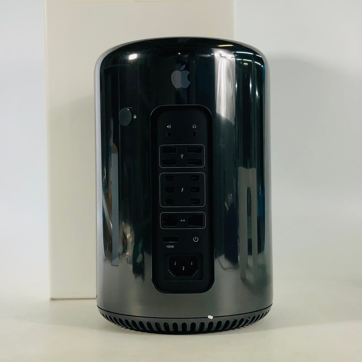 ジャンク Mac Pro (Late 2013) 6-Core Xeon 3.5GHz/16GB/SSD 256GB 