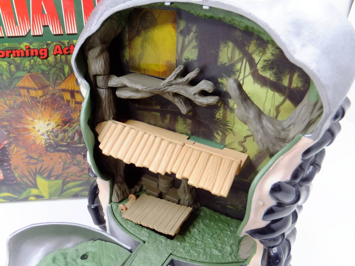 Micro Machines PREDATOR Transforming Action Set プレデター