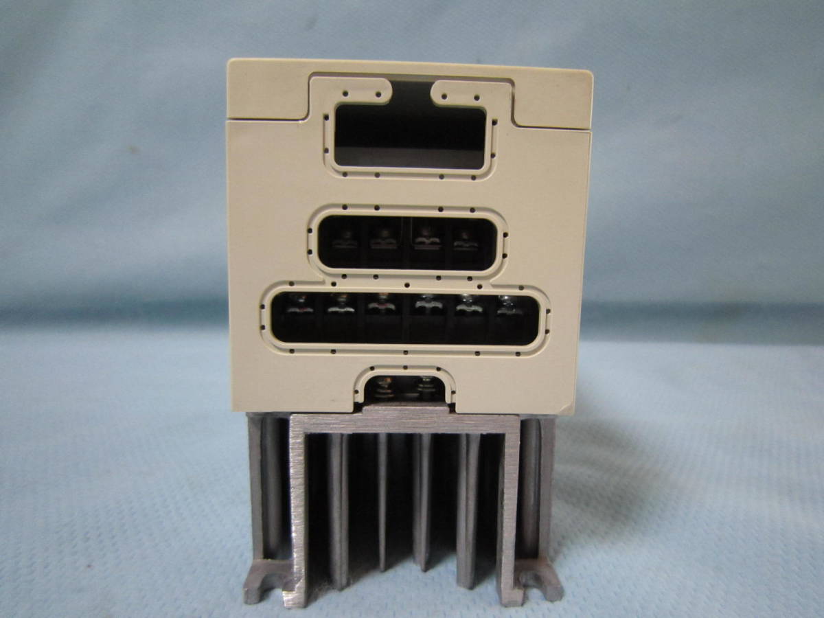 新作入荷，高品質 三菱電機インバータ FREQROL-E500 FR-E520-0.4K AC200-240V