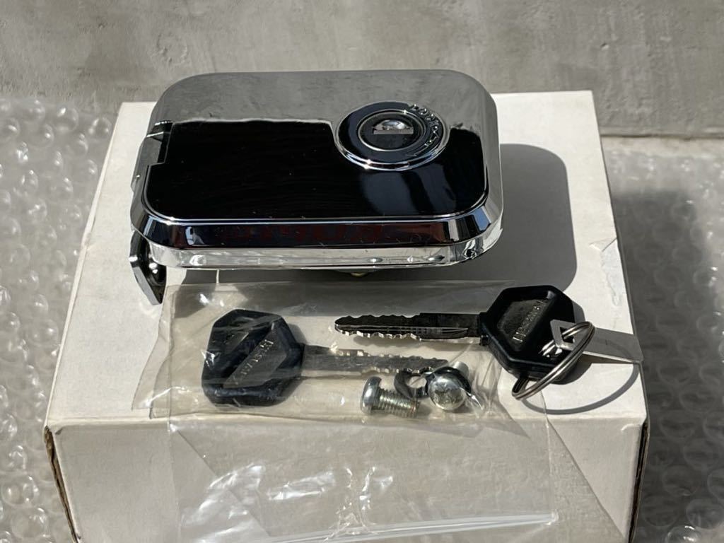 ガソリンキャップ Z1000MK2 Z750FX 【当時物】【美品】鍵2ケ 取付け