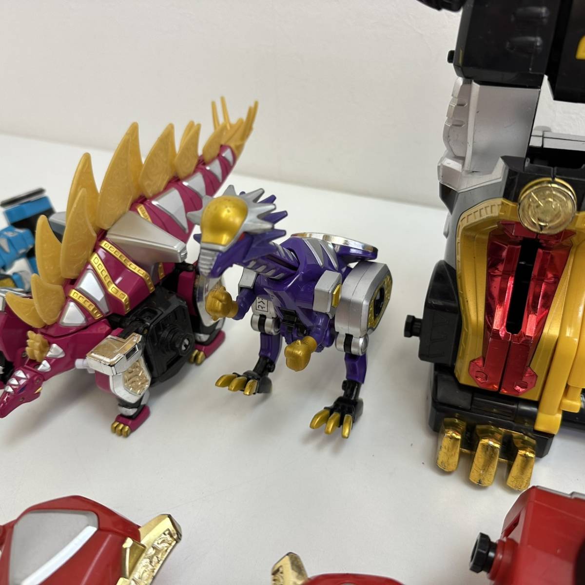 23E0425 ジャンク 爆竜戦隊アバレンジャー 変形 ロボット パーツ 部品