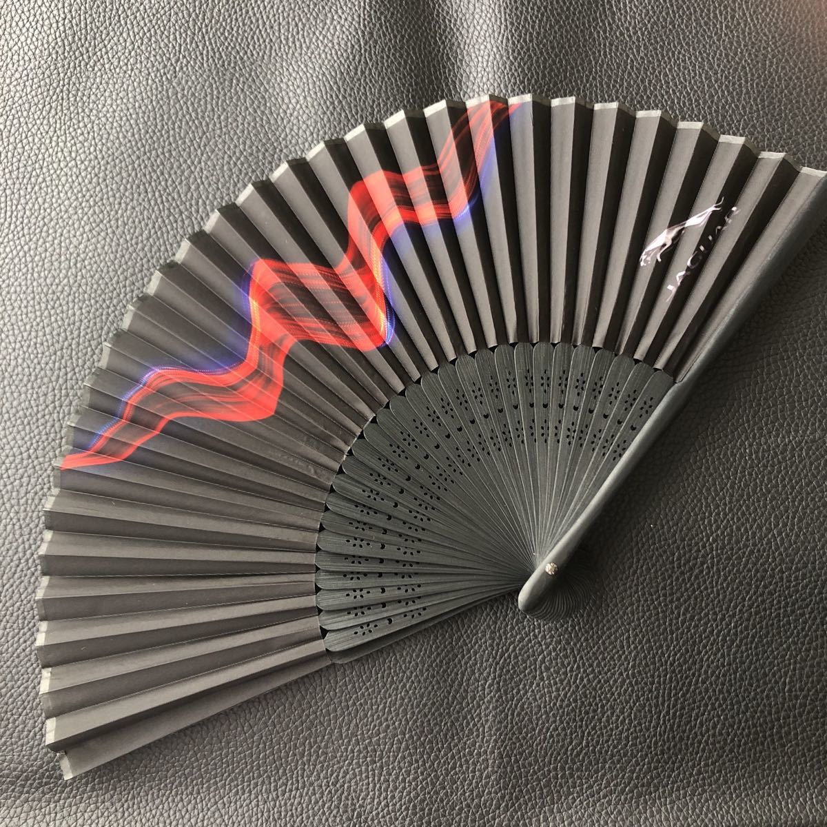 未使用/激シブ★JAGUAR ジャガー オリジナル 扇子　ブラック　黒　純正　ノベルティ★非売品