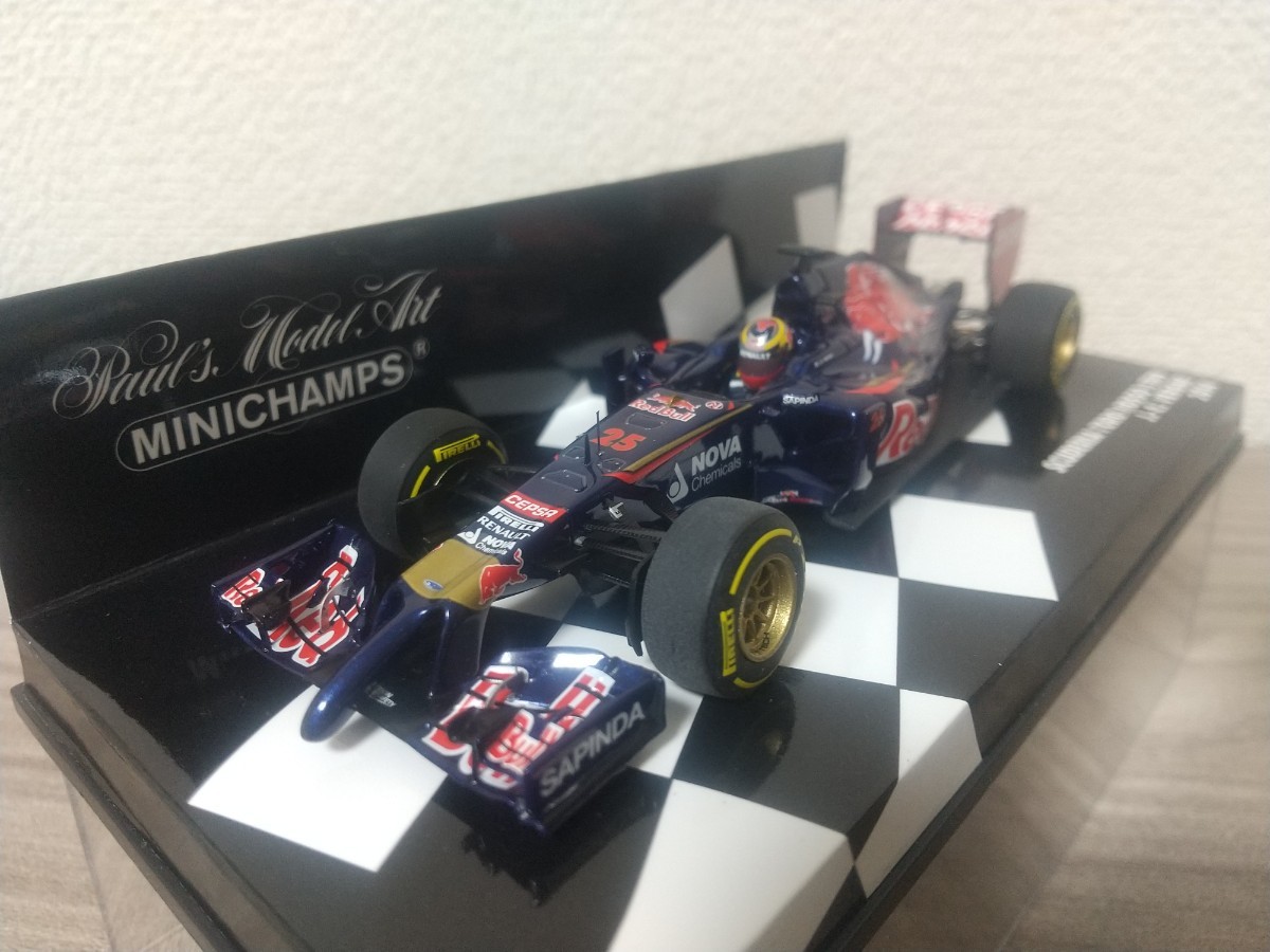 ミニチャンプス 1/43 トロ・ロッソ STR9 J-E・ベルニュ 2014