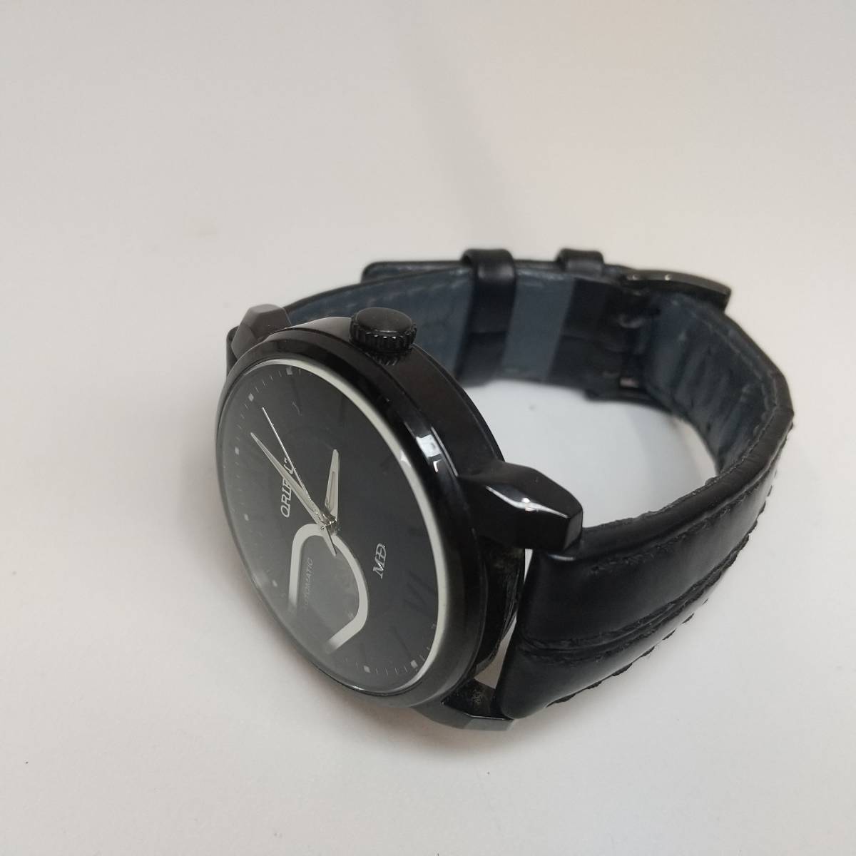 864 ORIENT オリエント MD/ModeID DB03-E0 自動巻き 黒文字盤 レザー 