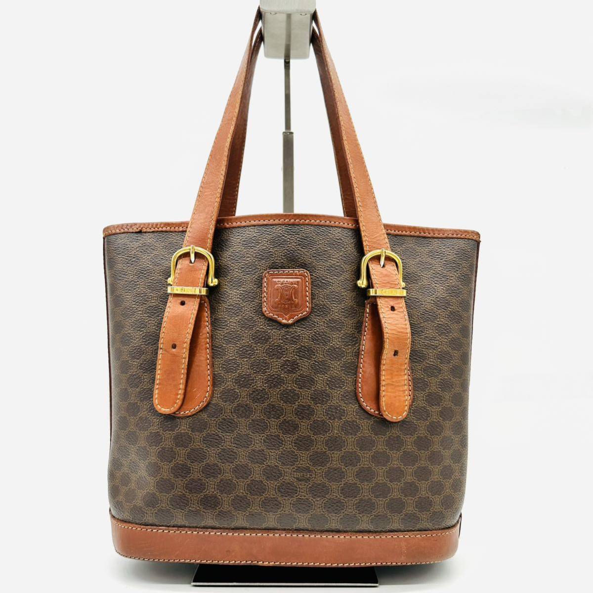 CELINE セリーヌ マカダム柄 トリオンフ トートバッグ バケツ型 ブラウン CELINE セリーヌ バケツ型 トートバッグ ショルダー マカダム ブラゾン