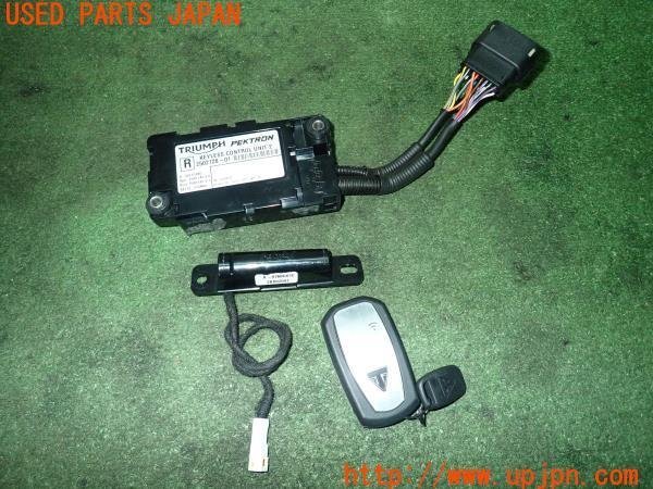 3UPJ=92700209]トライアンフ・スピード トリプル 1200RS(PSJ1200)純正 キーセット キーレス コントロールユニット 中古