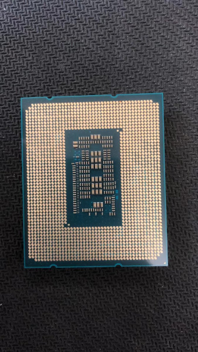 CPU インテル Intel Core I9-12900K プロセッサー 中古 動作未確認
