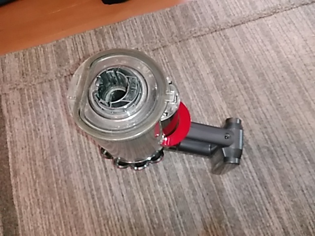 dyson ダイソン SV12 コードレスクリーナー 本体のみ ダイソン dyson dyson ダイソン SV12 コードレスクリーナー 本体のみ ダイソン dyson