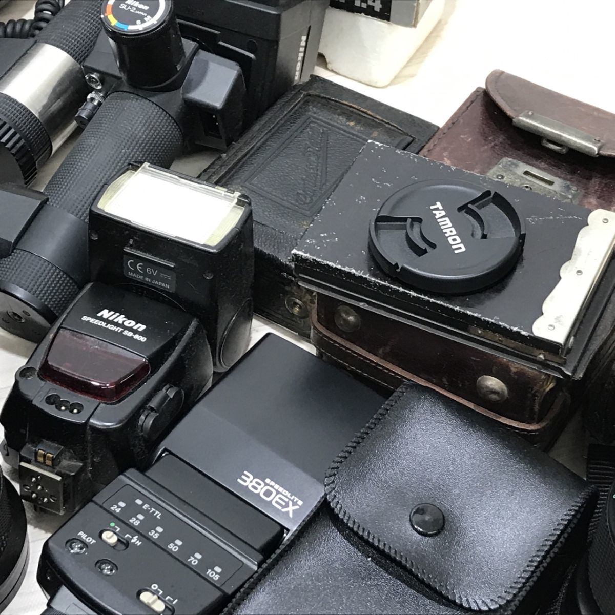 ジャンク品 カメラ周辺機器（レンズ・ストロボ 等） まとめて大量