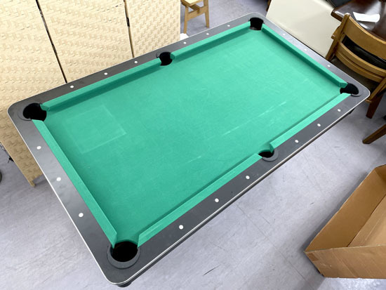 家庭用サイズ ビリヤード台 折りたたみ 約縦146×横83×高さ77.5cm  