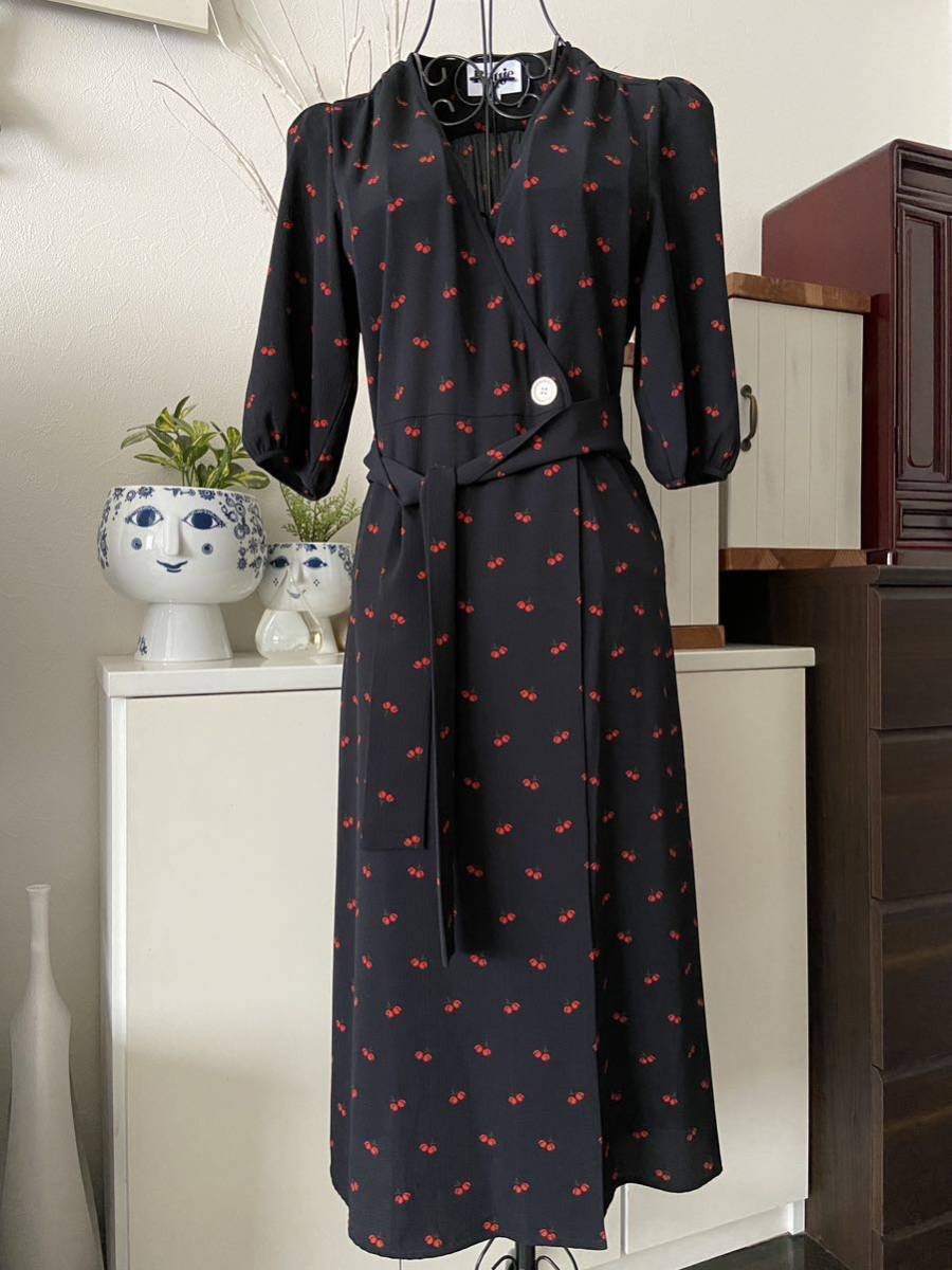 新品未使用Roujeさくらんぼ柄ワンピース紺36 さくらんぼ柄 浴衣