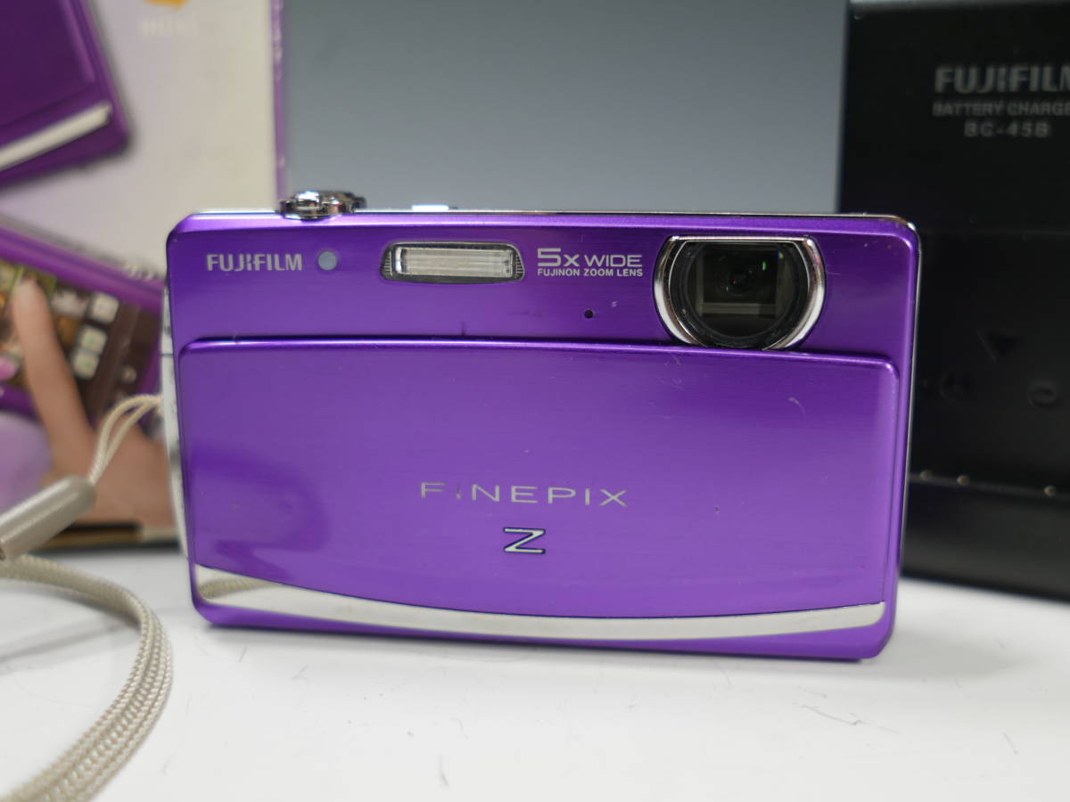 ◇FUJIFILM【FinePix Z90】1420万画素 光学5倍ズーム USED品 元箱・充電