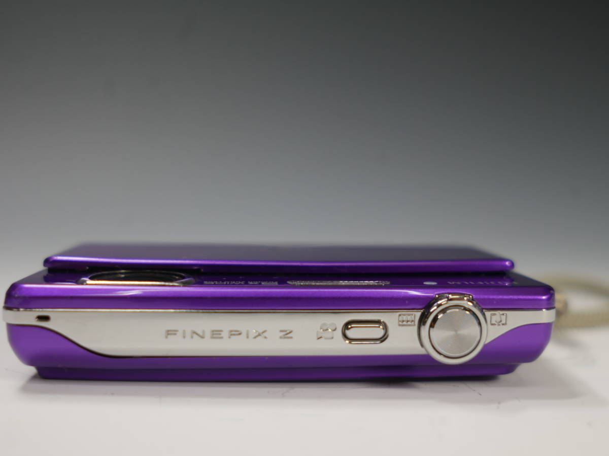 ◇FUJIFILM【FinePix Z90】1420万画素 光学5倍ズーム USED品 元箱・充電