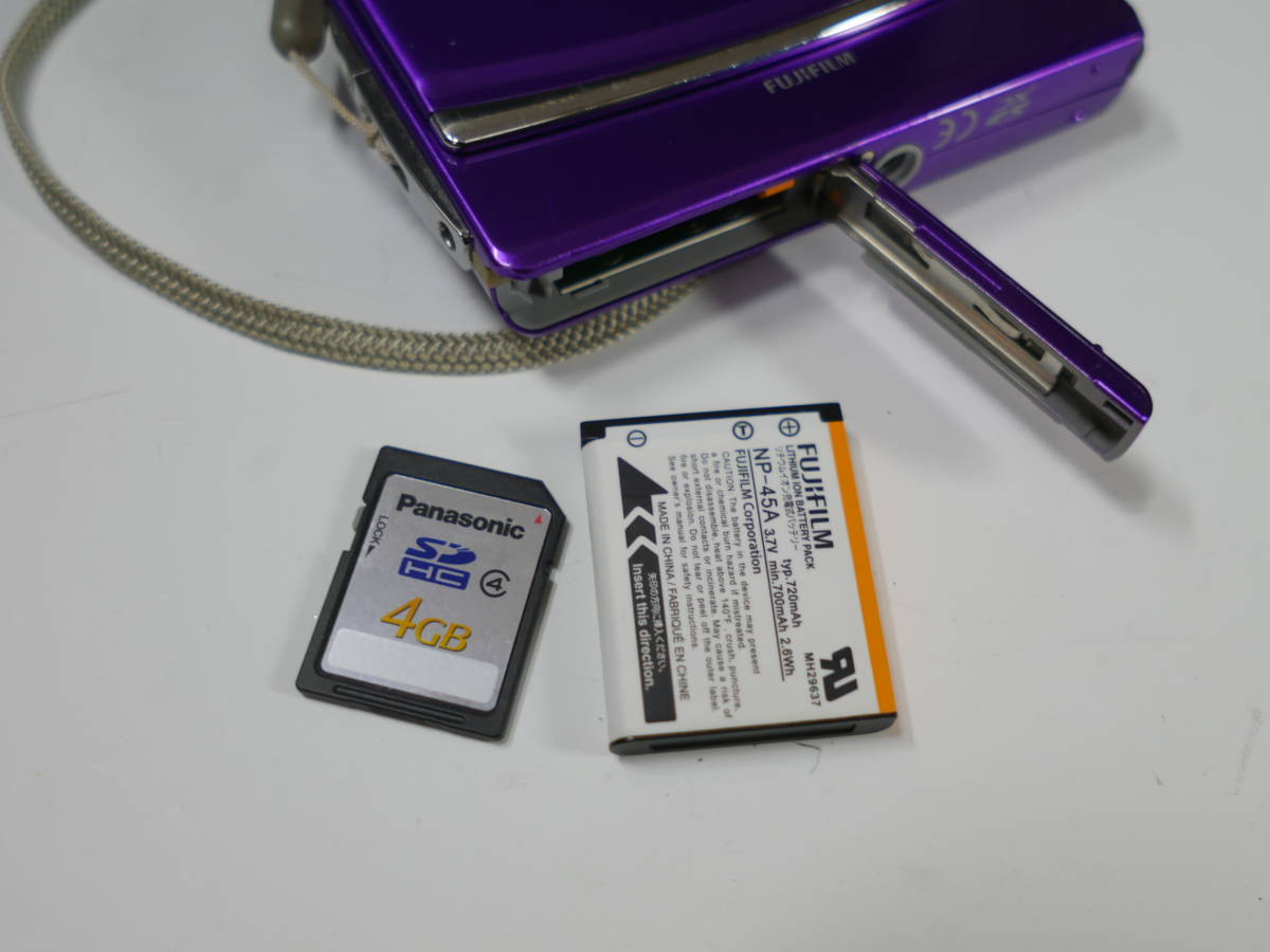 ◇FUJIFILM【FinePix Z90】1420万画素 光学5倍ズーム USED品 元箱・充電
