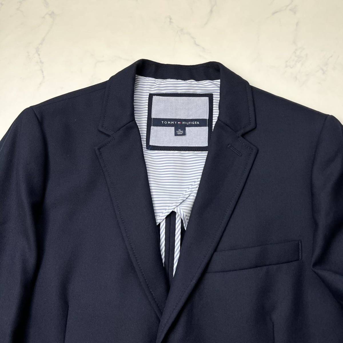 最新作，セール C28〈希少サイズXL〉TOMMY HILFIGER【大人の品格】金