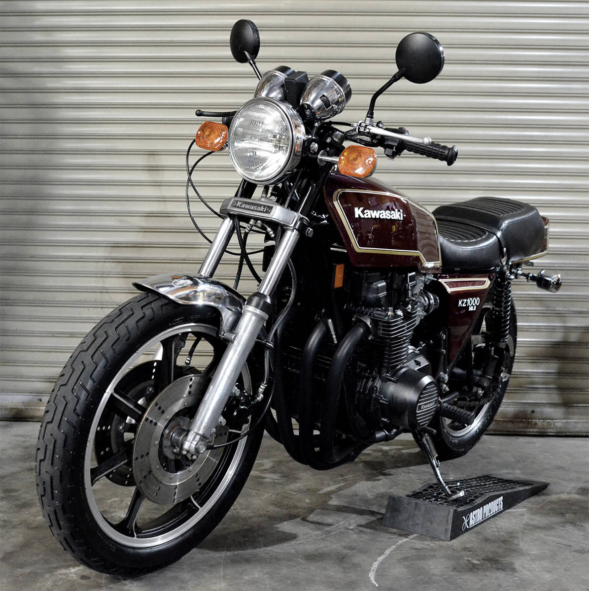 1979年型 Kawasaki KZ1000Mk2 Clone レッド 程度良好 令和5年5月国内